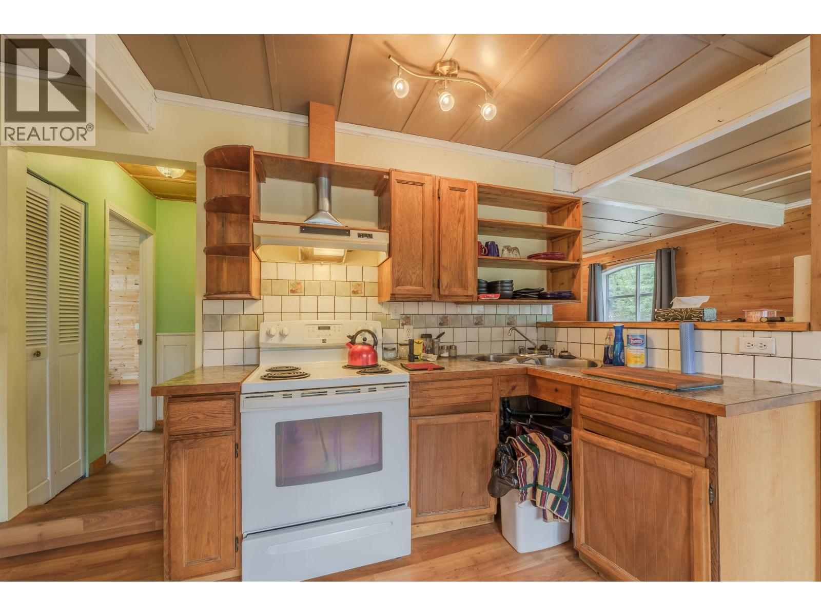 6116 HIGGINS LAKE ROAD - 7