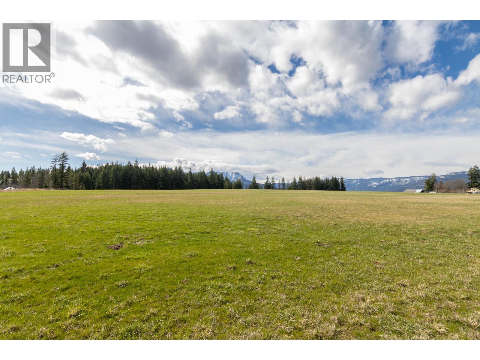 4820 30 Street, Salmon Arm