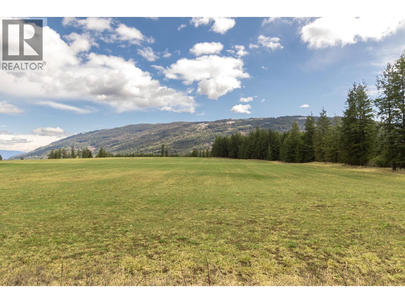 4820 30 Street, Salmon Arm