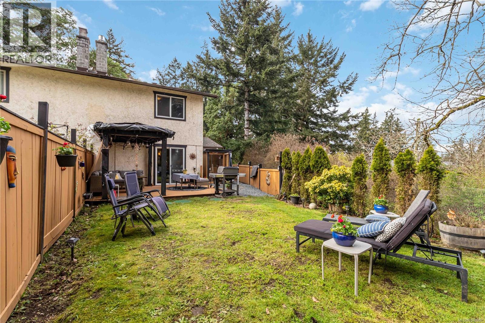 #A 3043 PICKFORD RD - 32