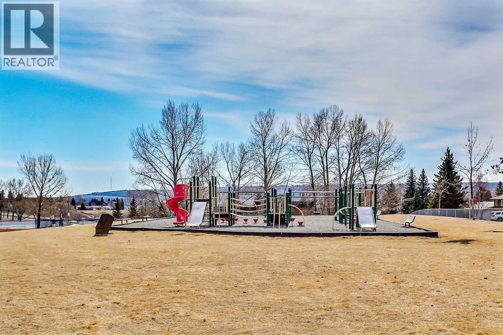 Single Family House Bungalow for Sale in  Silverdale Drive NW Silver Springs Calgary 