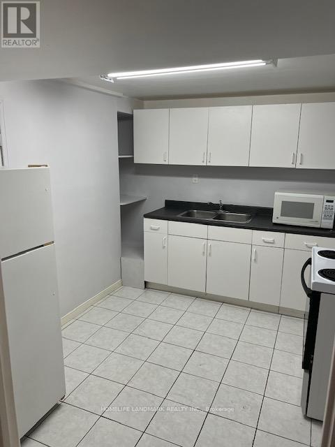 LOWER LEVEL - 1216 SHAMIR CRESCENT