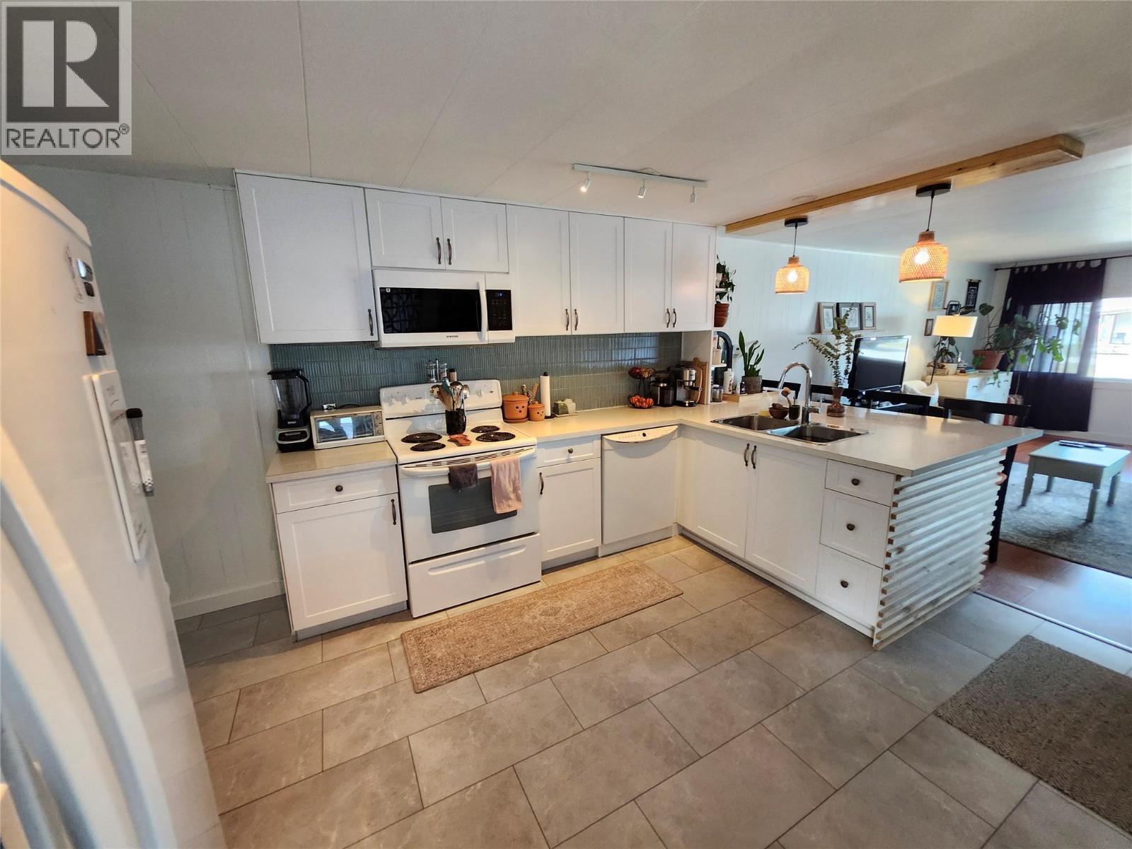 606 Edward Street E Unit# 5, Revelstoke