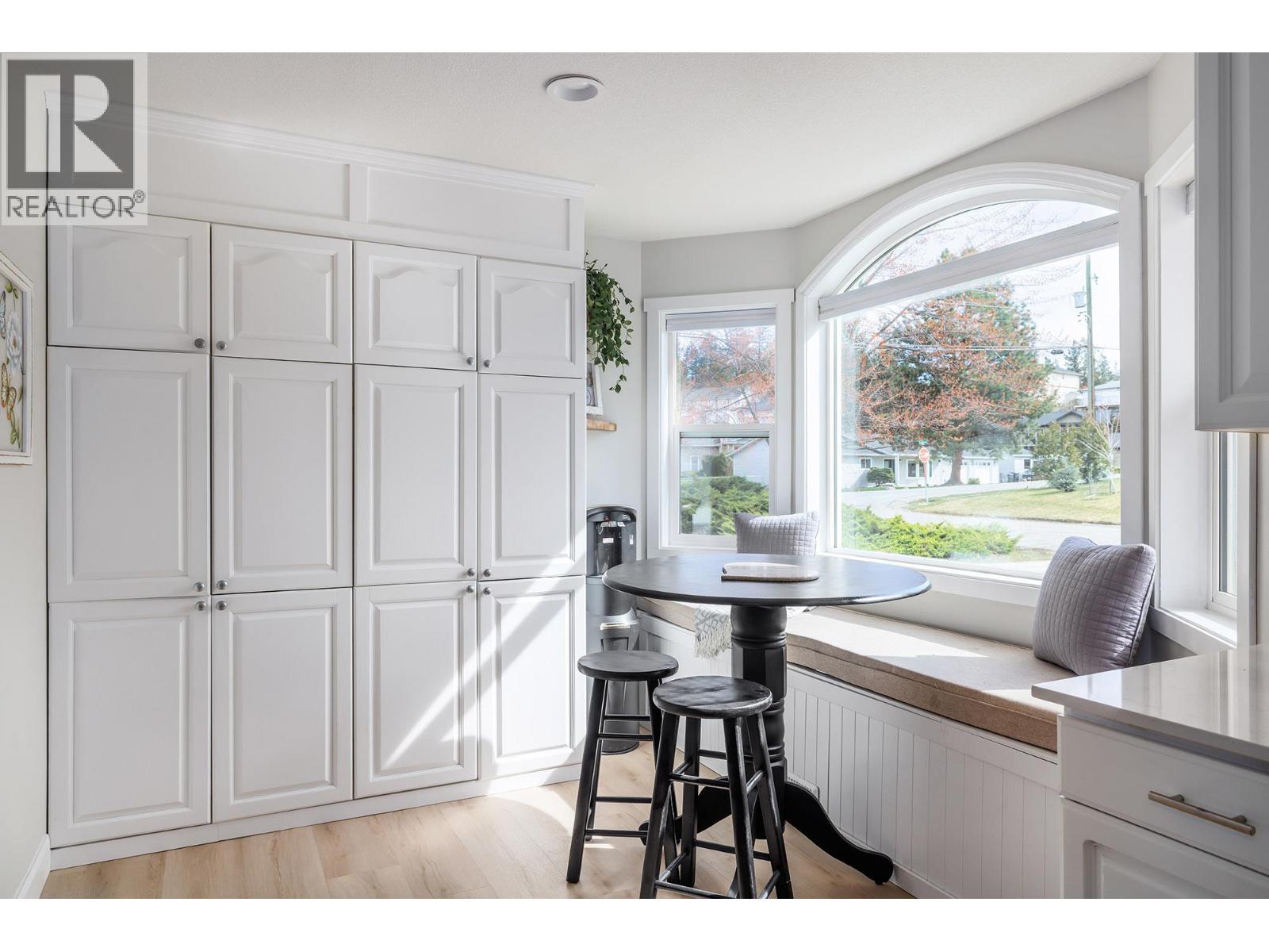 1740 Saldin Court, Lake Country