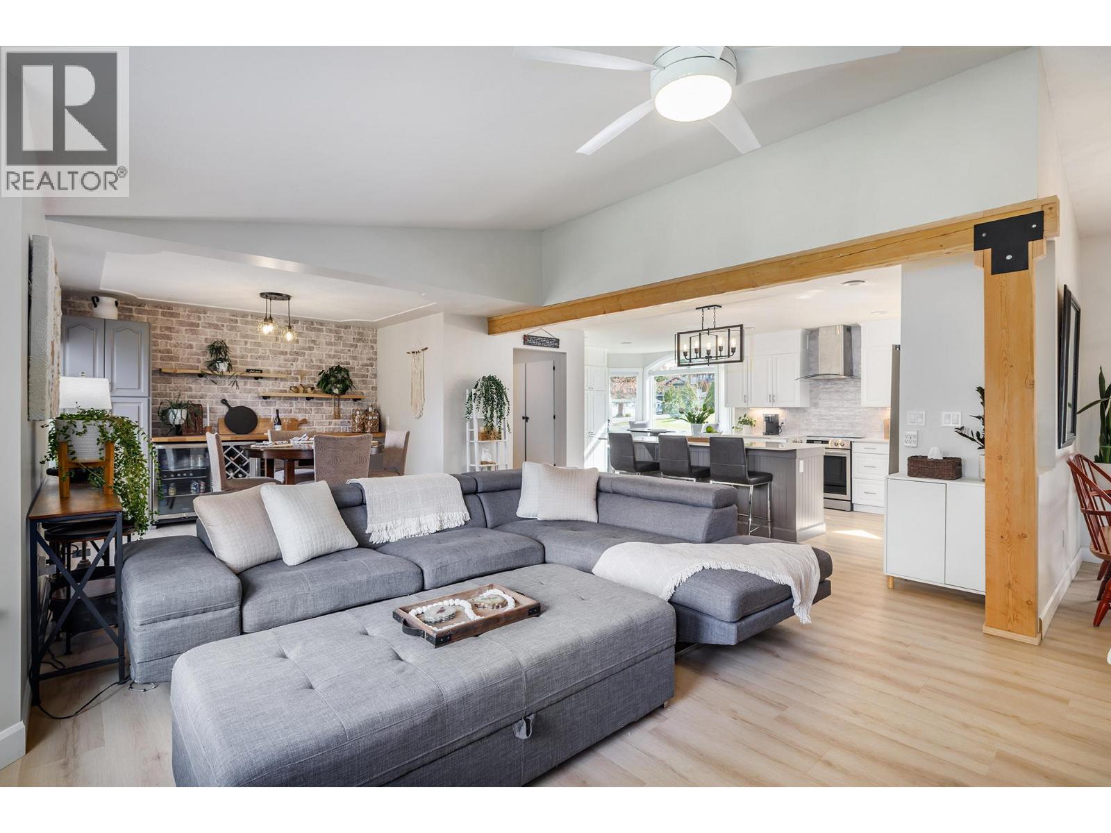 1740 Saldin Court, Lake Country