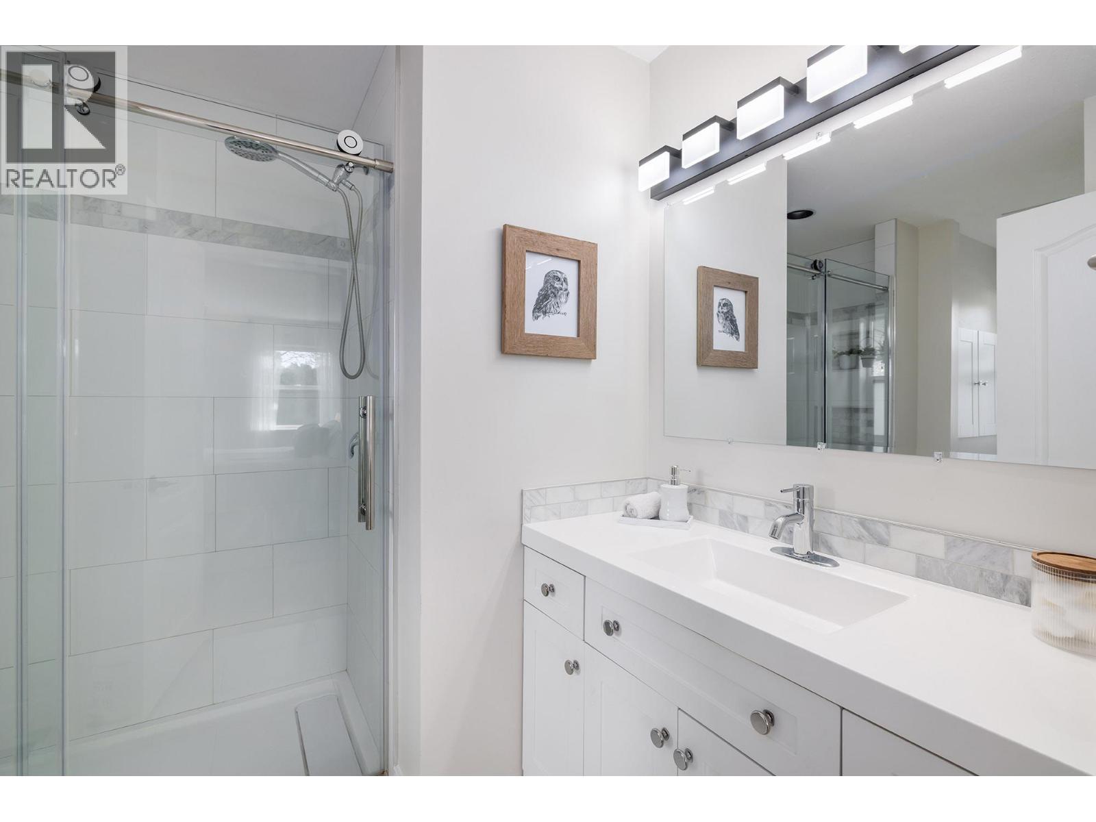 1740 Saldin Court, Lake Country