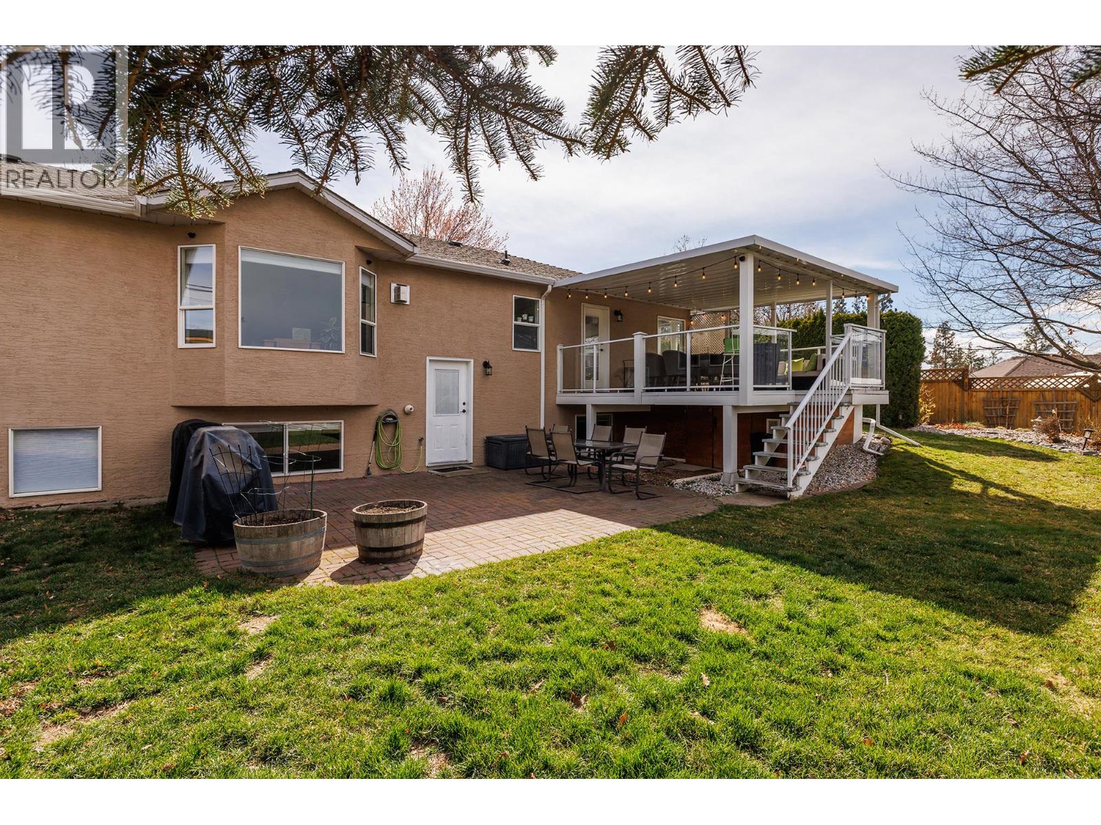 1740 Saldin Court, Lake Country