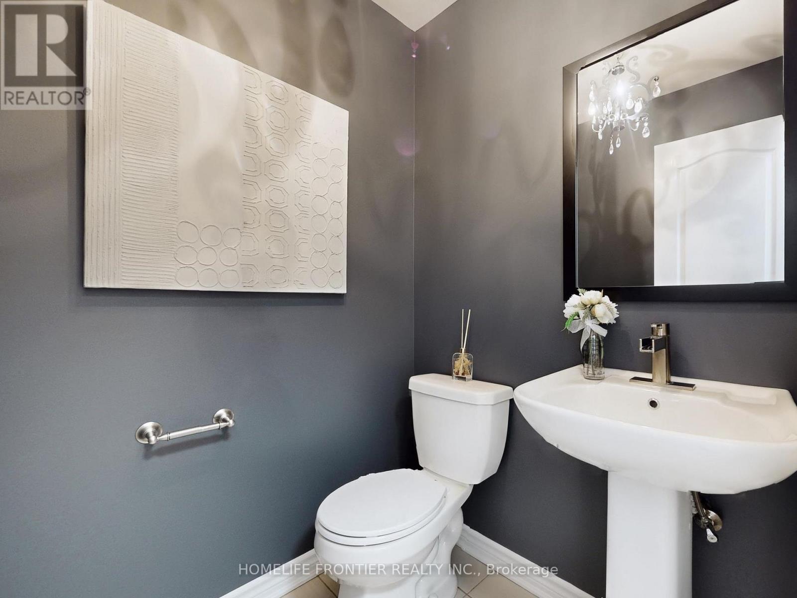 #6 8777 DUFFERIN STREET - 12