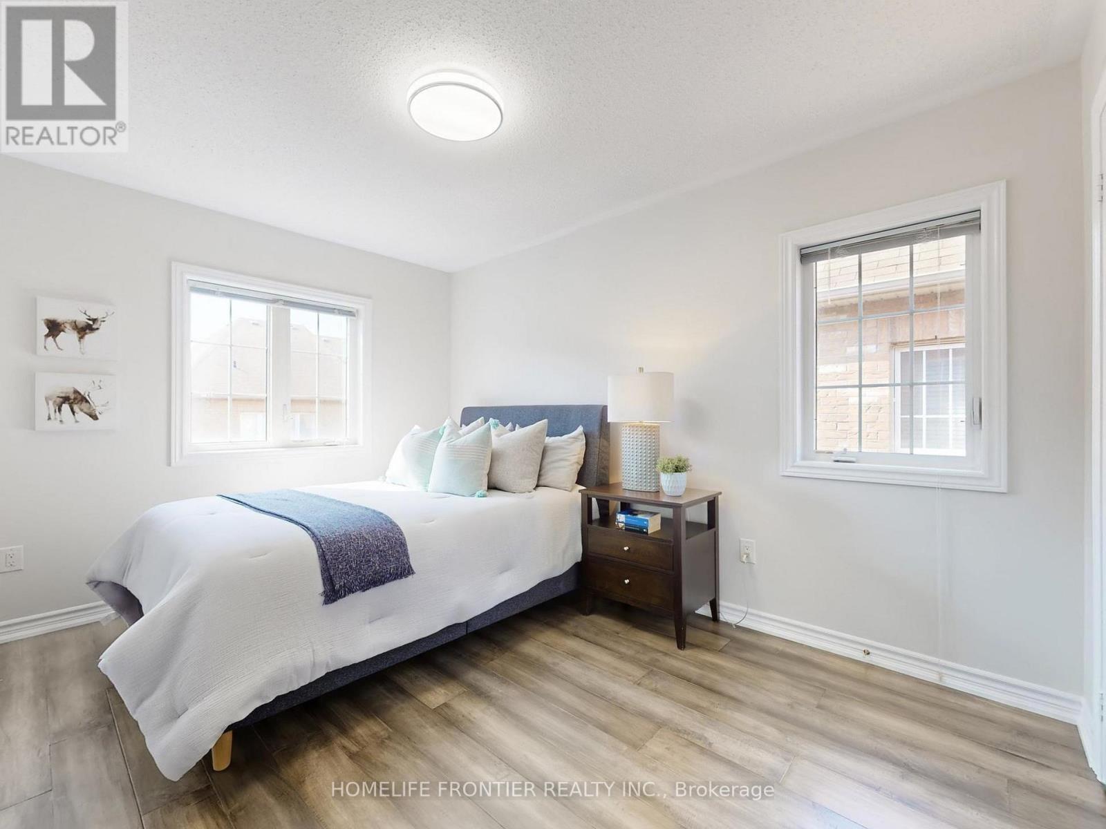 #6 8777 DUFFERIN STREET - 22