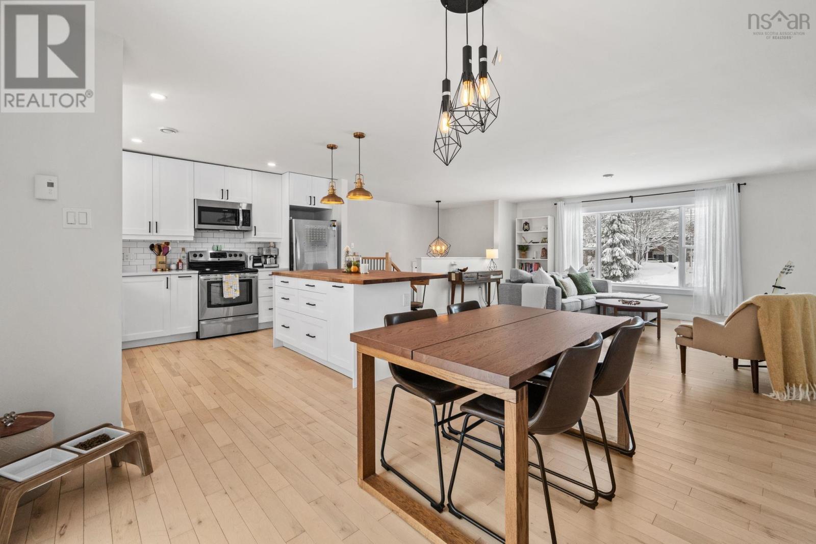 Property 23 of 36 of 679 Basinview Drive