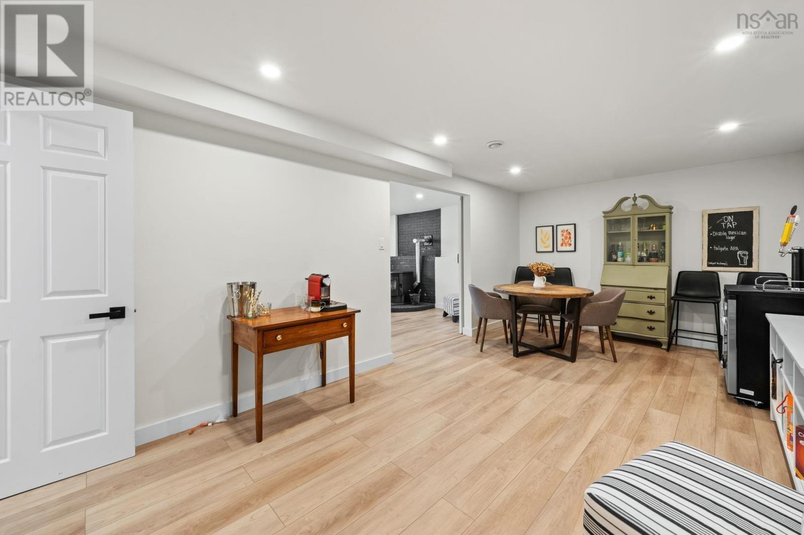 Property 32 of 36 of 679 Basinview Drive