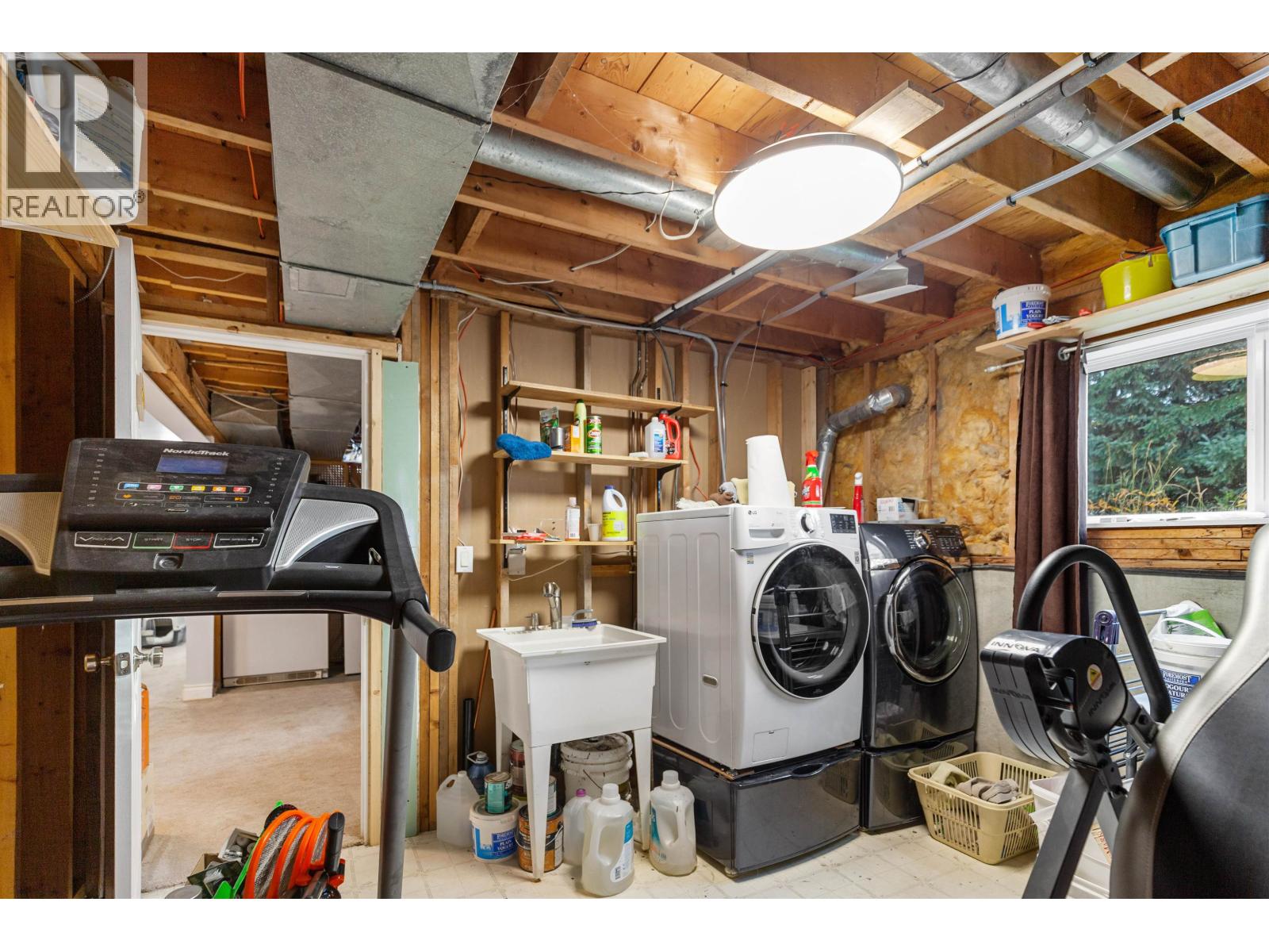 7945 SHELLEY TOWNSITE ROAD - 27