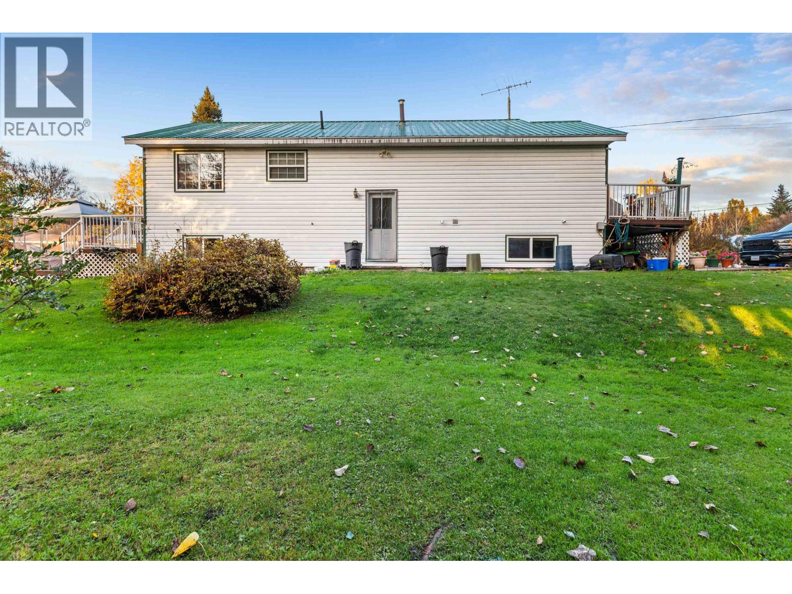 7945 SHELLEY TOWNSITE ROAD - 3