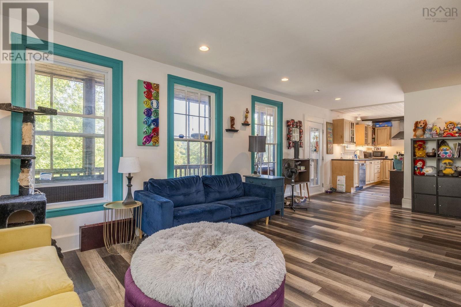 Property 20 of 41 of 40 Pleasant Street