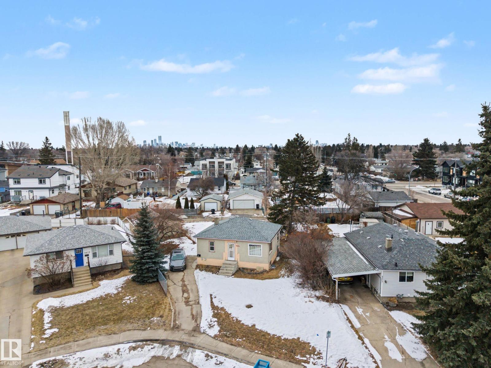 9409 154 ST NW - 13