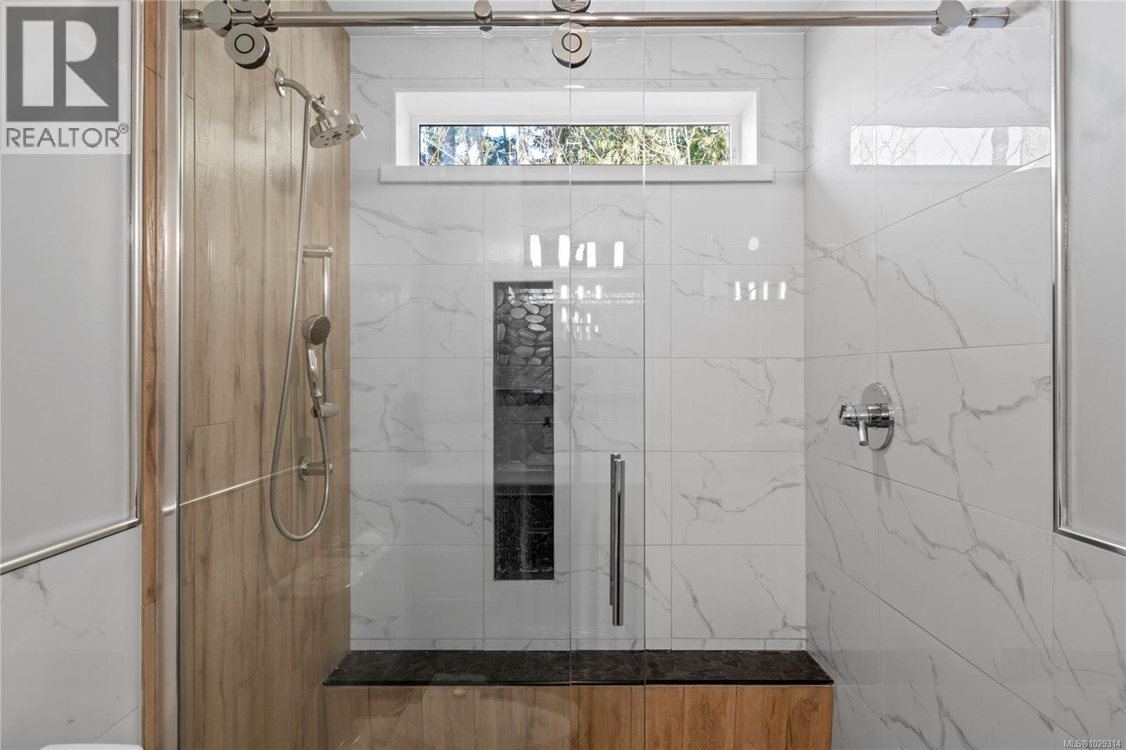 791 FORSYTH AVE - 26