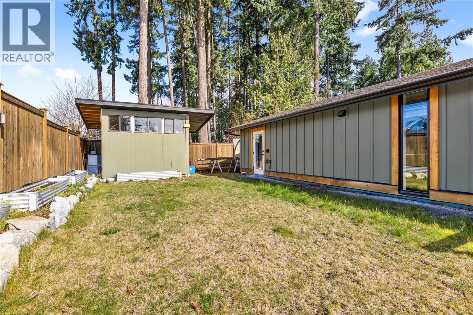 791 FORSYTH AVE - 31