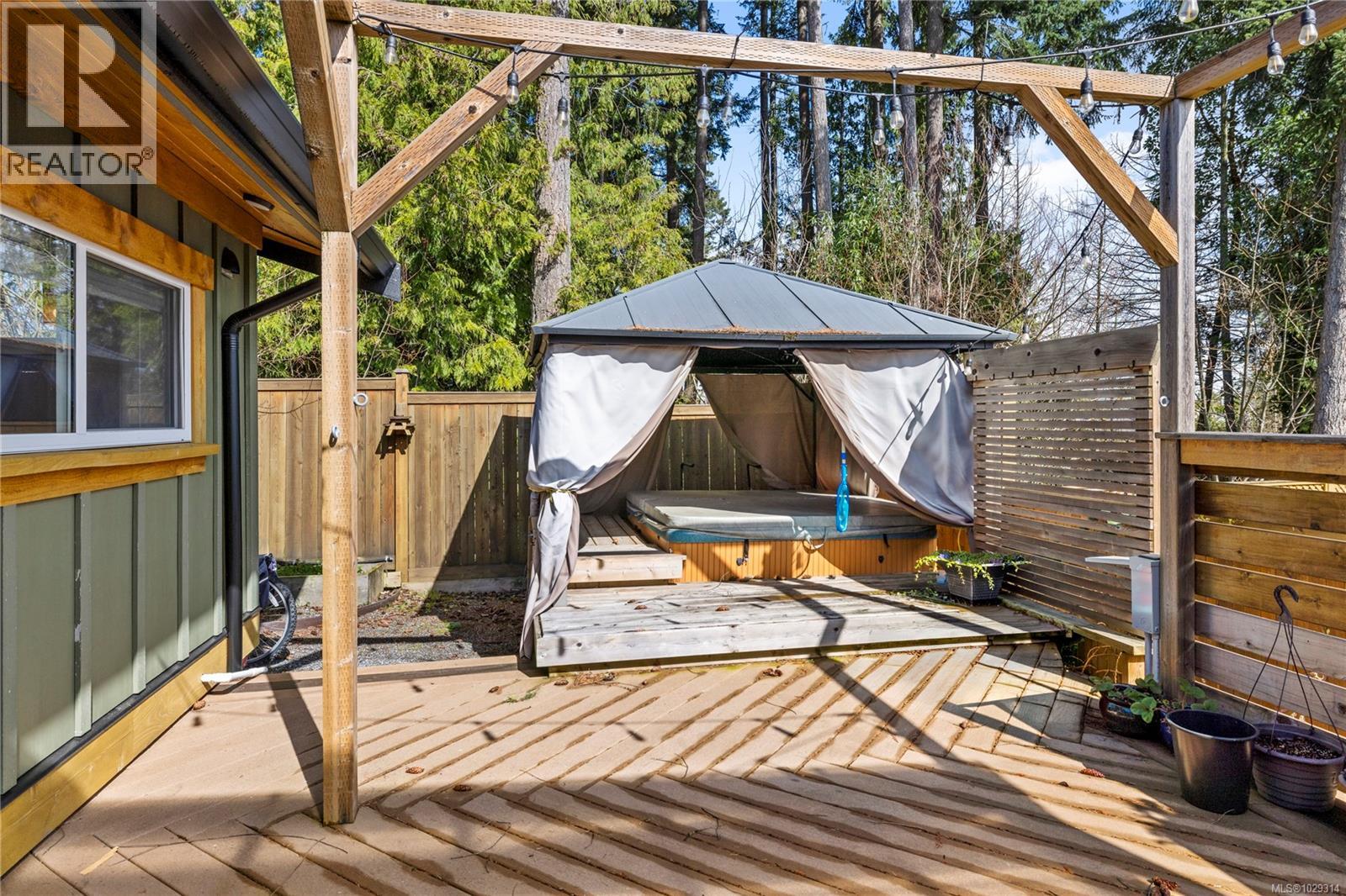 791 FORSYTH AVE - 35