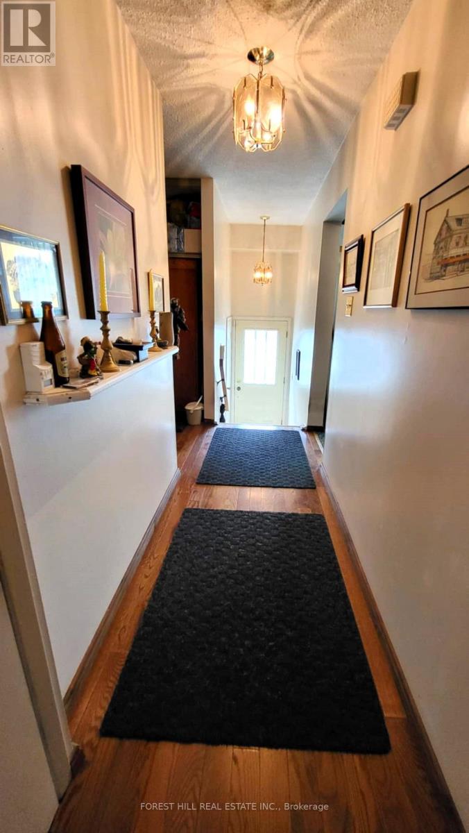 #104 104 BARONWOOD COURT - 5