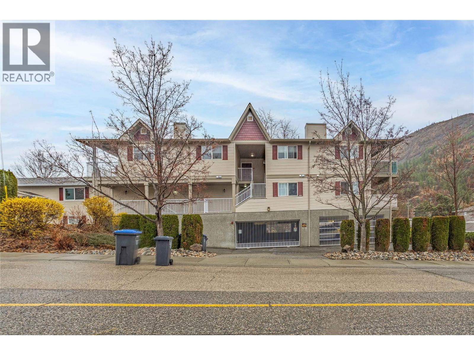 #102-2733 Riffington Place, West Kelowna