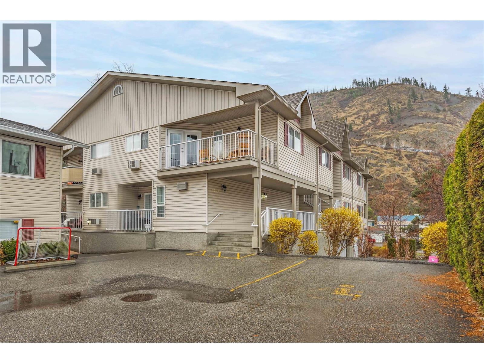 2733 Riffington Place Unit# 102, West Kelowna