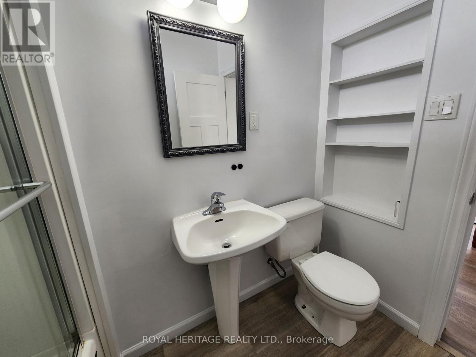 203 VALENCIA ROAD,Oshawa (Lakeview),,