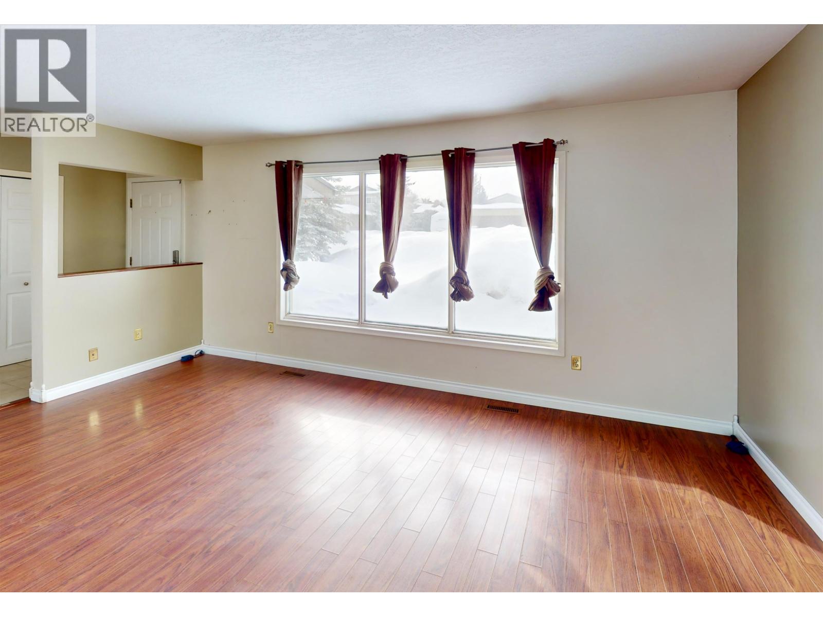 10504 113 AVENUE - 7