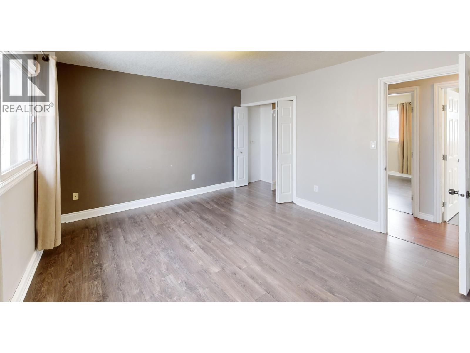 10504 113 AVENUE - 10