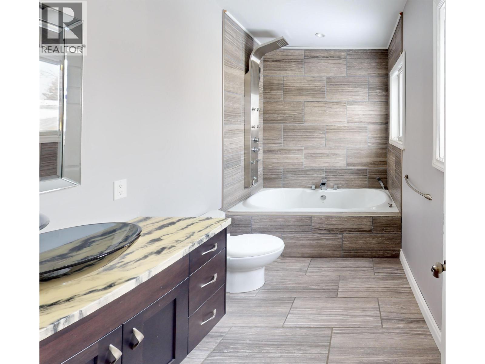 10504 113 AVENUE - 11