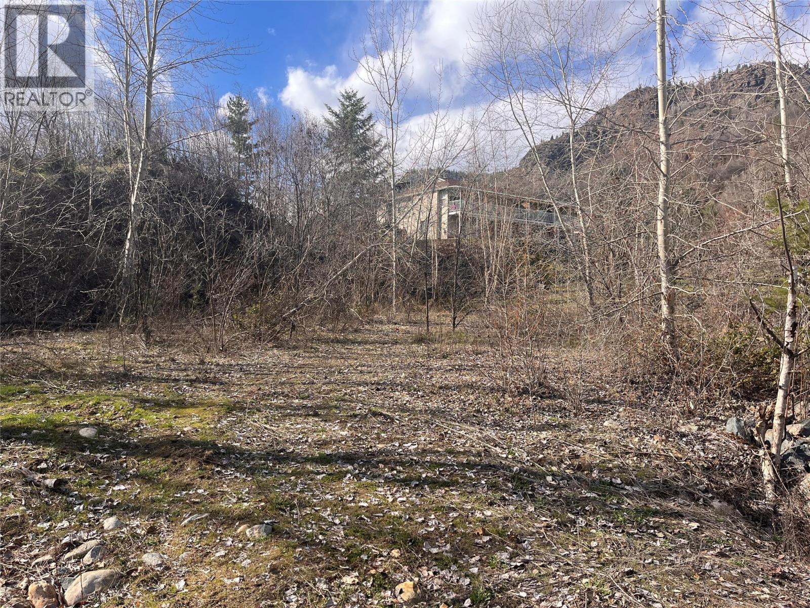 8000 DEVITO DRIVE - 40