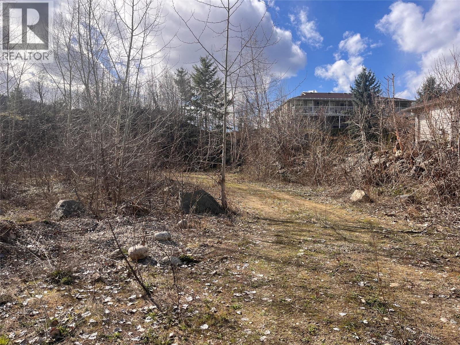 8000 DEVITO DRIVE - 44