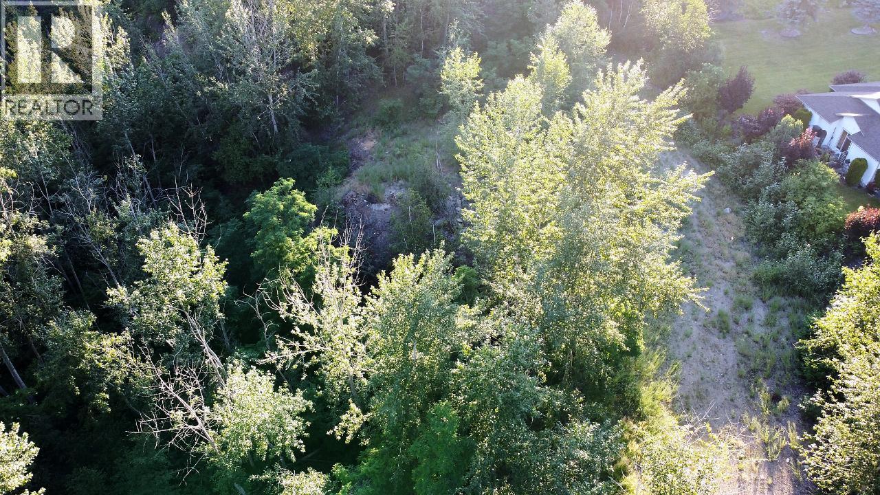 8000 DEVITO DRIVE - 26