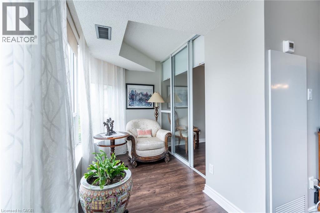 1276 MAPLE CROSSING Boulevard Unit# 1203, Burlington, Ontario, L7S2J9 — Photo 33