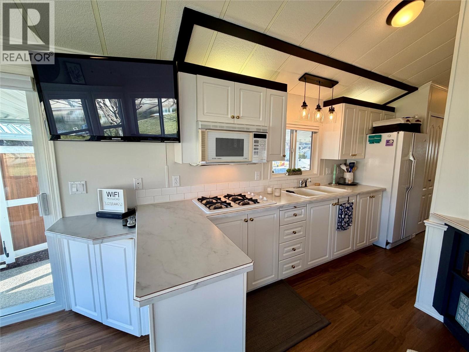 #17 1455 SILVER SANDS ROAD - 12