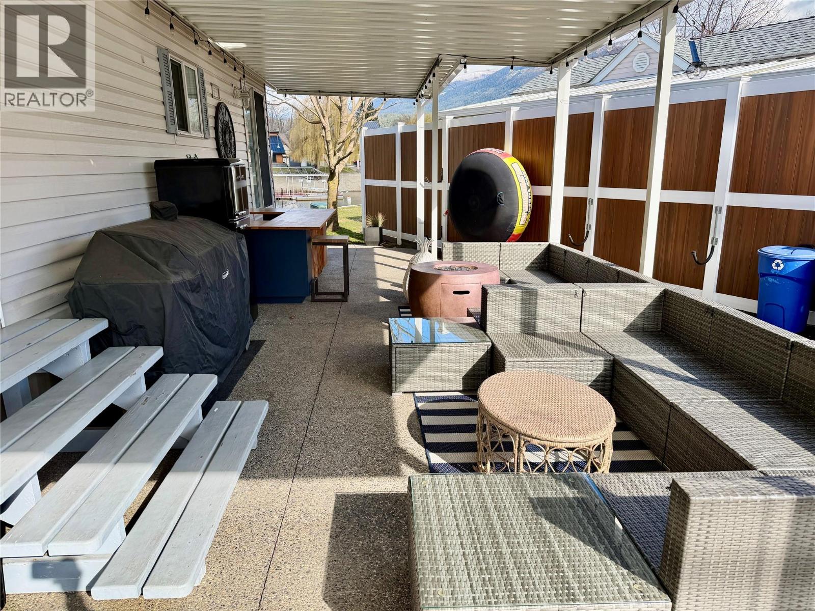 #17 1455 SILVER SANDS ROAD - 31