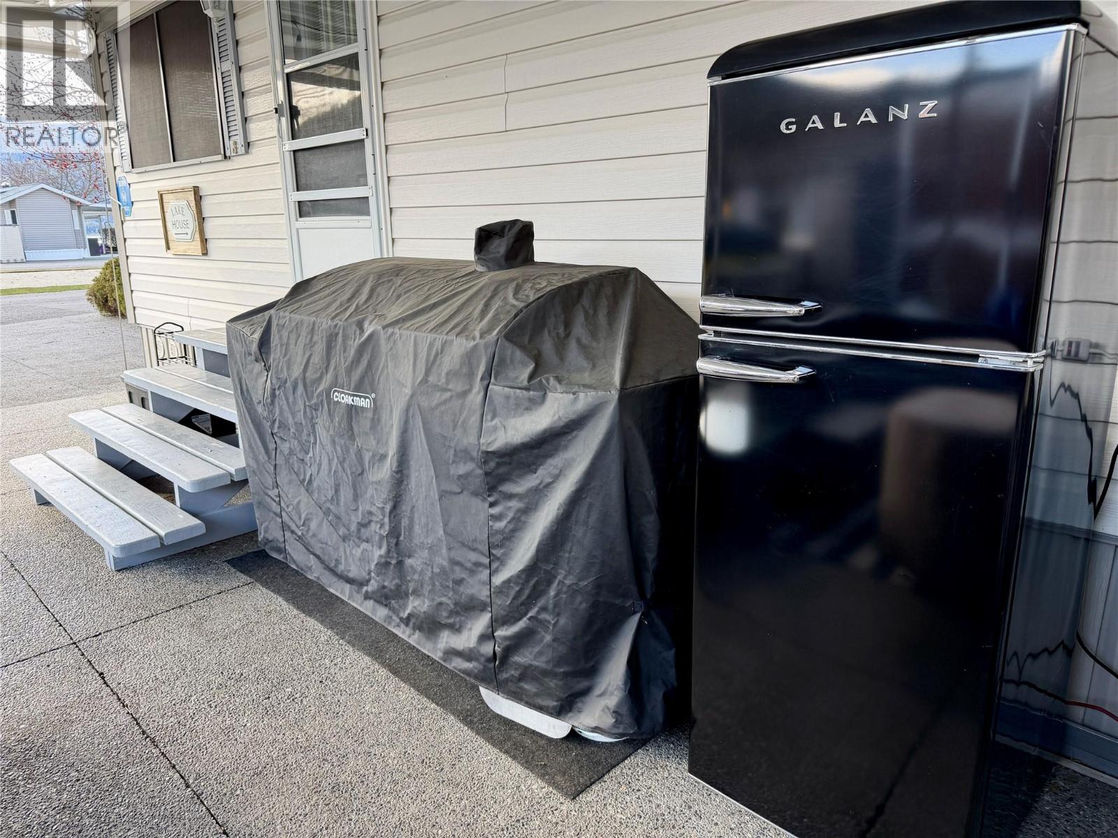 #17 1455 SILVER SANDS ROAD - 30