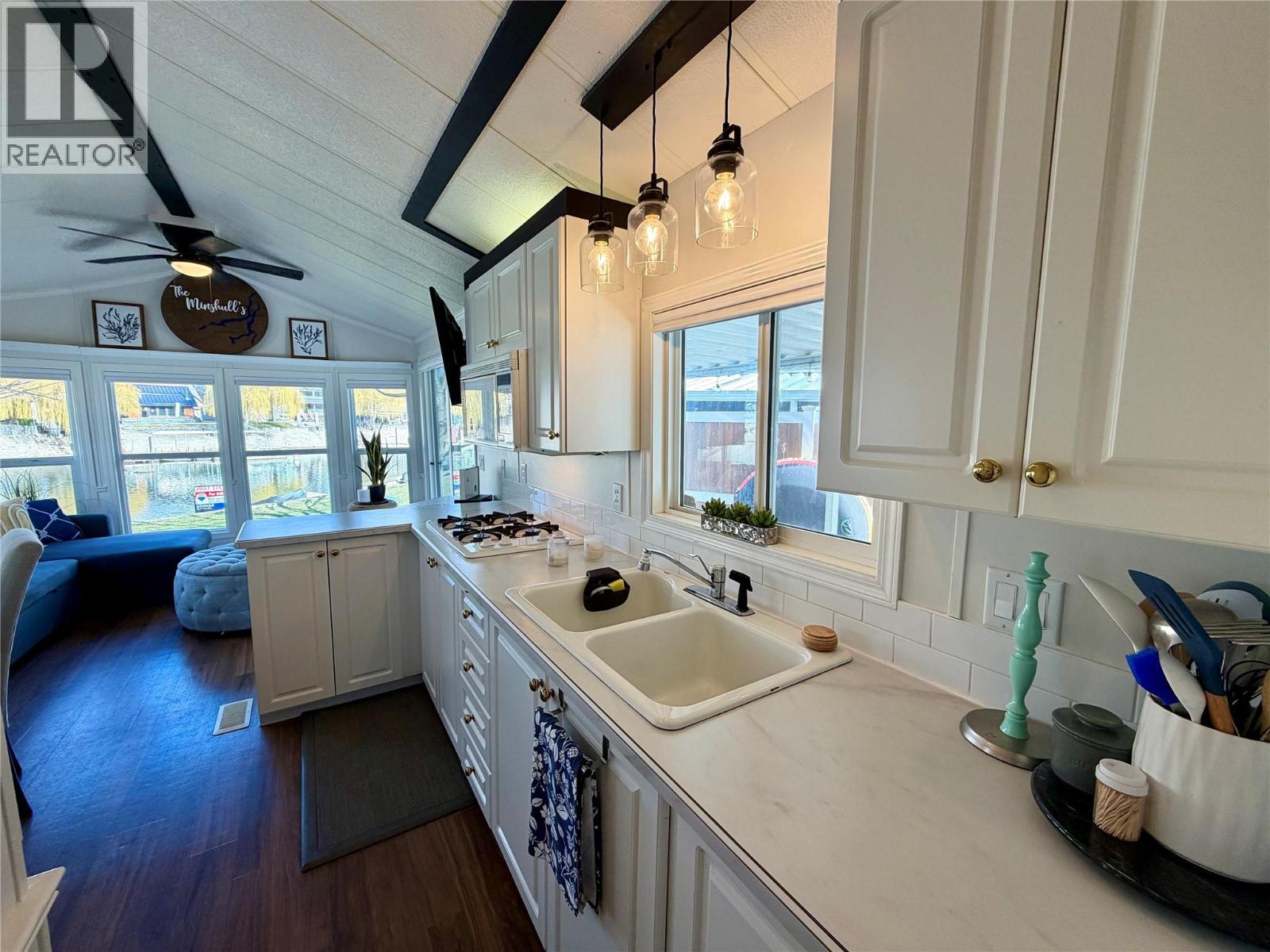 #17 1455 SILVER SANDS ROAD - 14