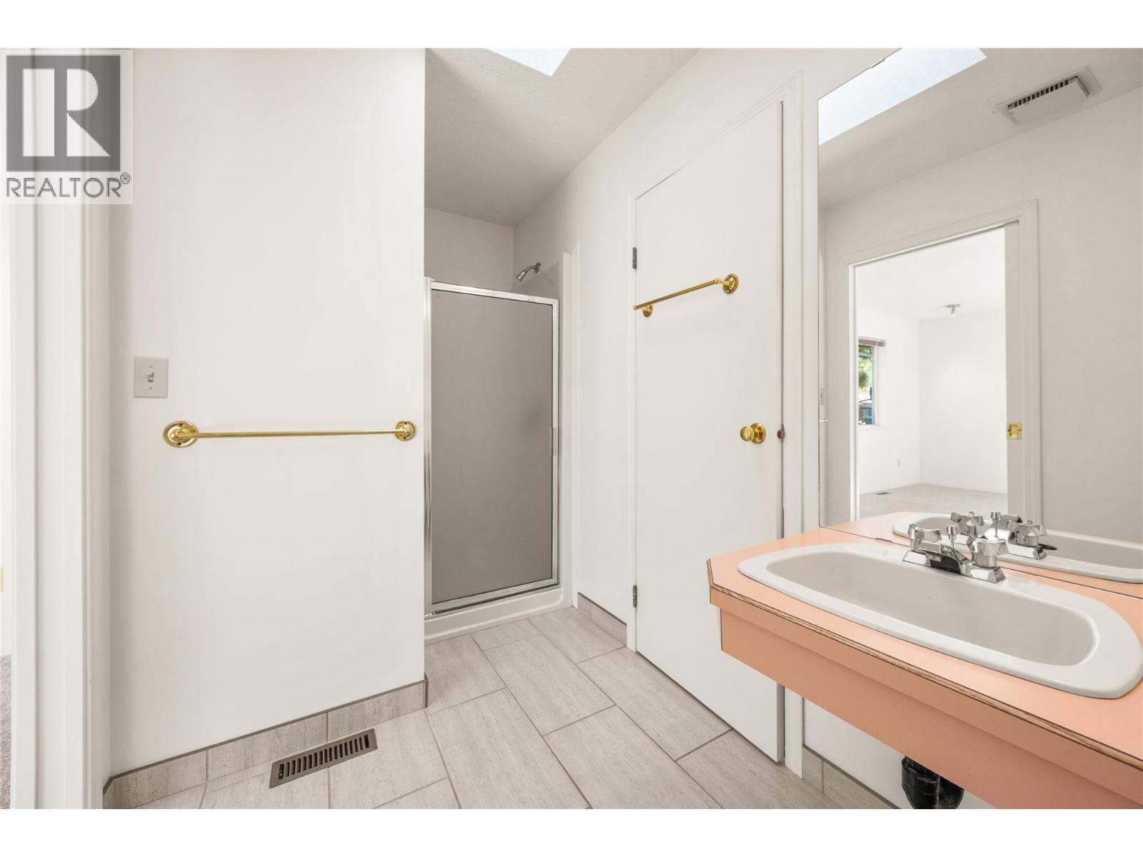 168 Evergreen Crescent, Penticton