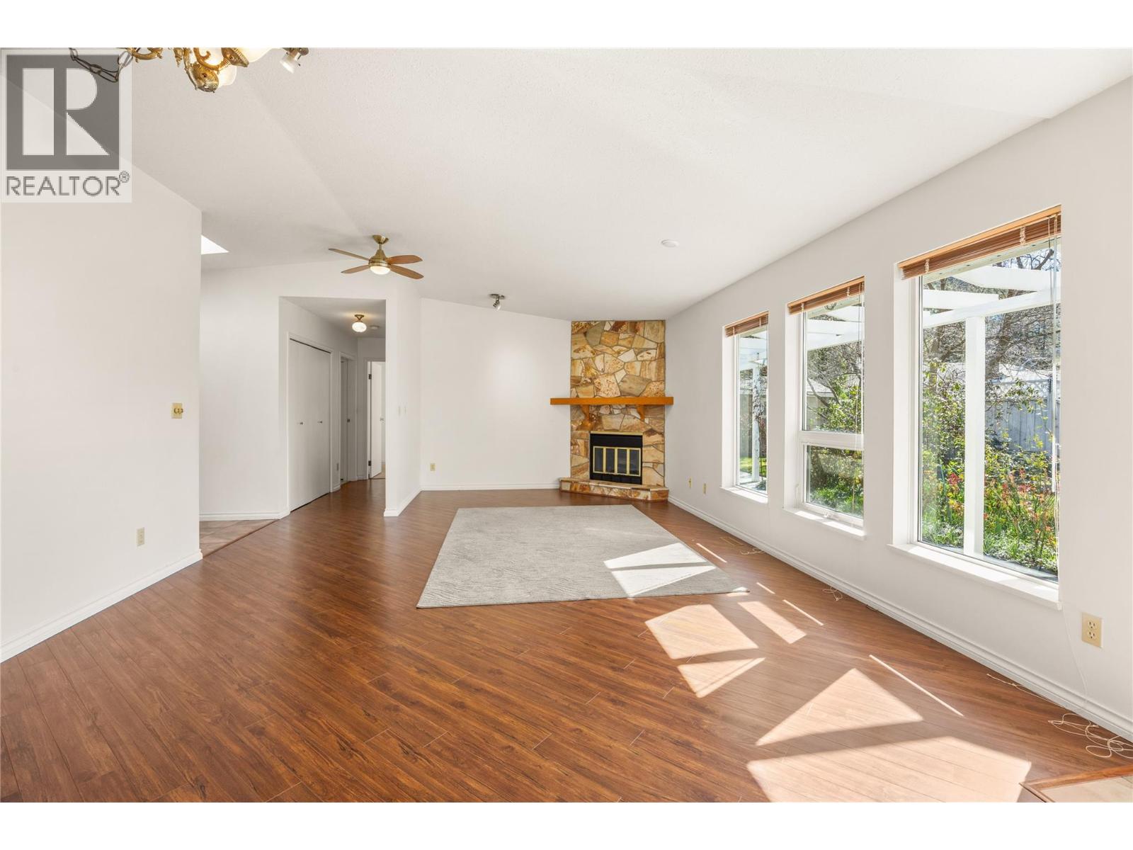 168 Evergreen Crescent, Penticton