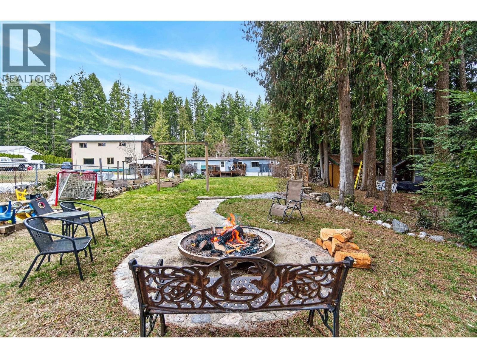 19 West Poirier Road, Mara