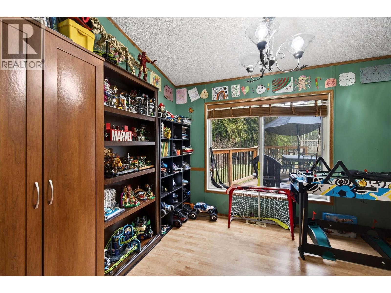 19 West Poirier Road, Mara