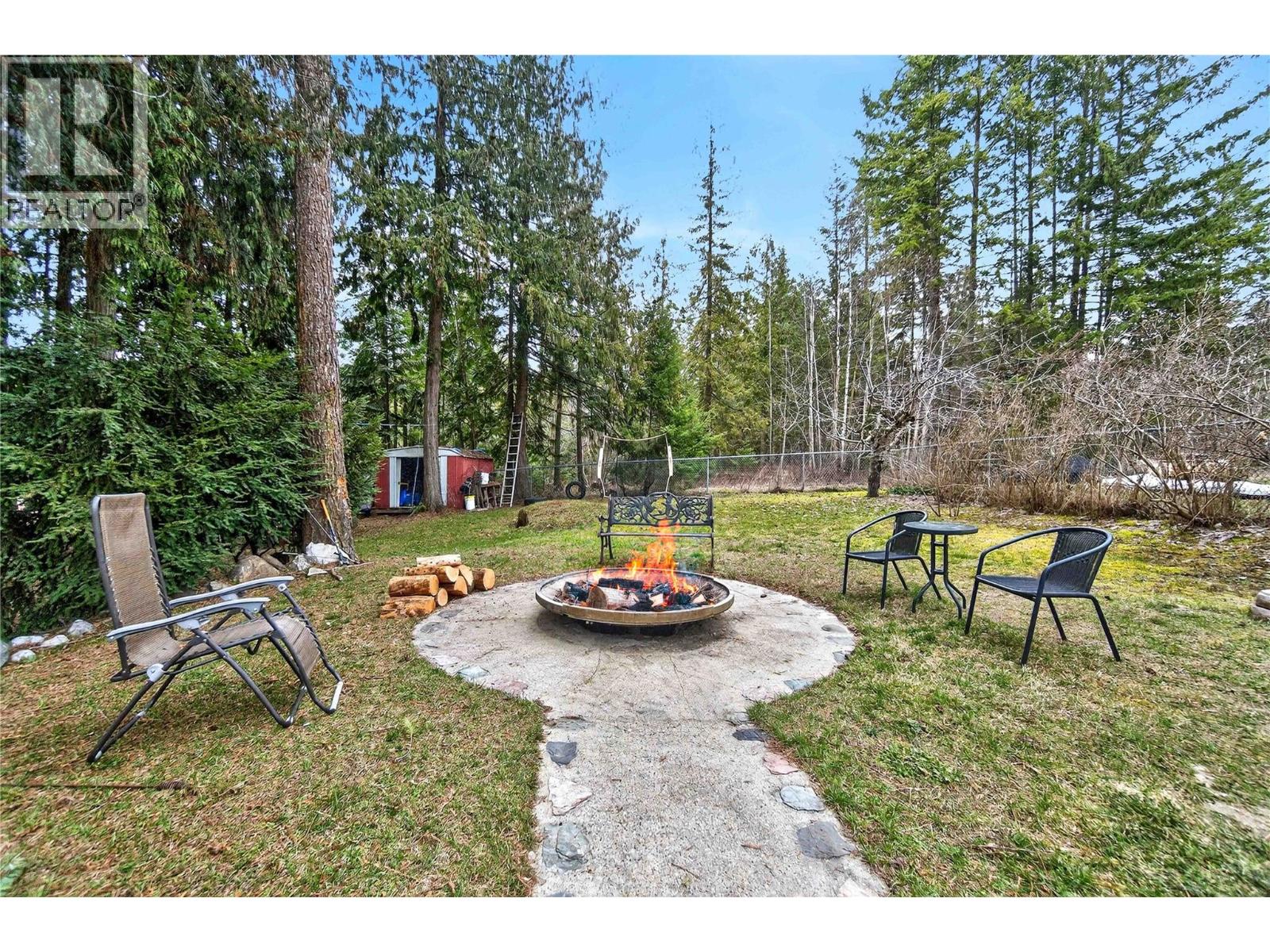 19 West Poirier Road, Mara