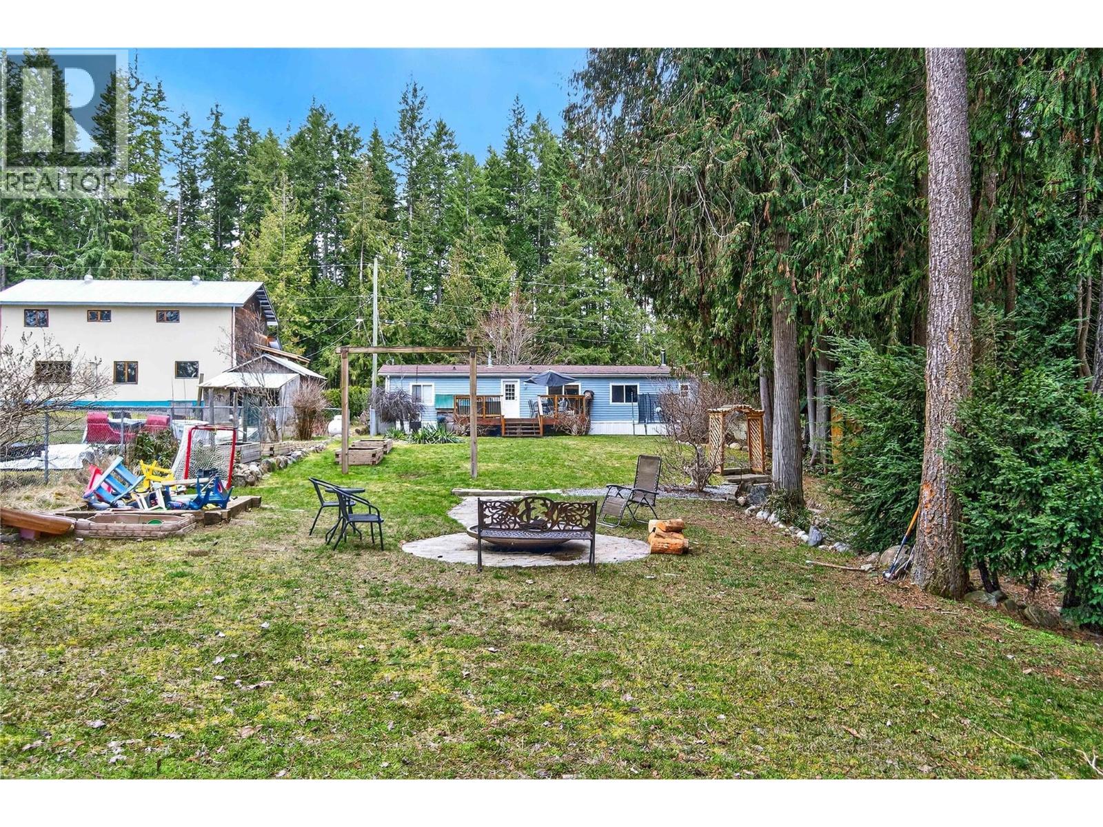 19 West Poirier Road, Mara