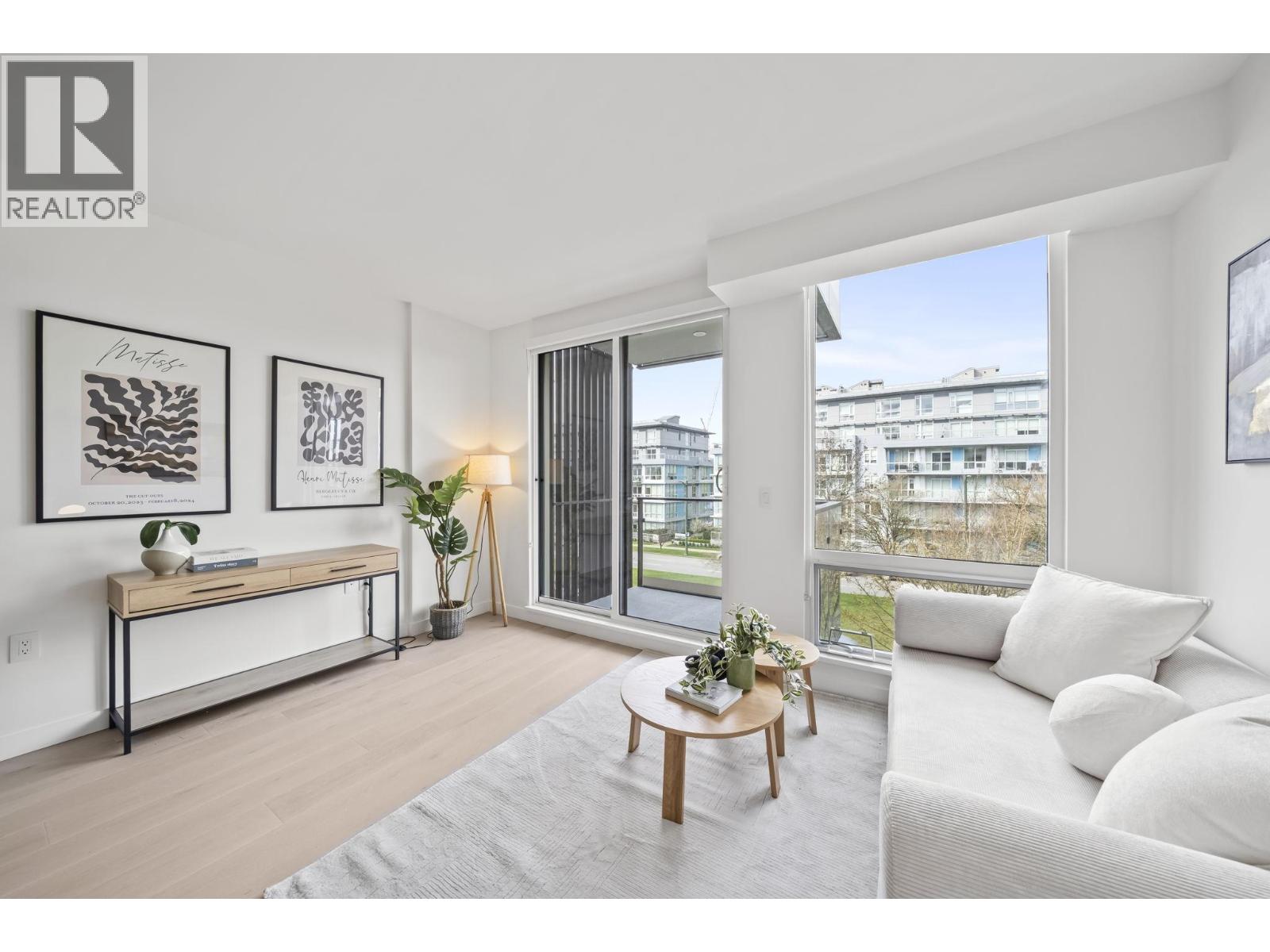 307 5212 CAMBIE Street - photo 2
