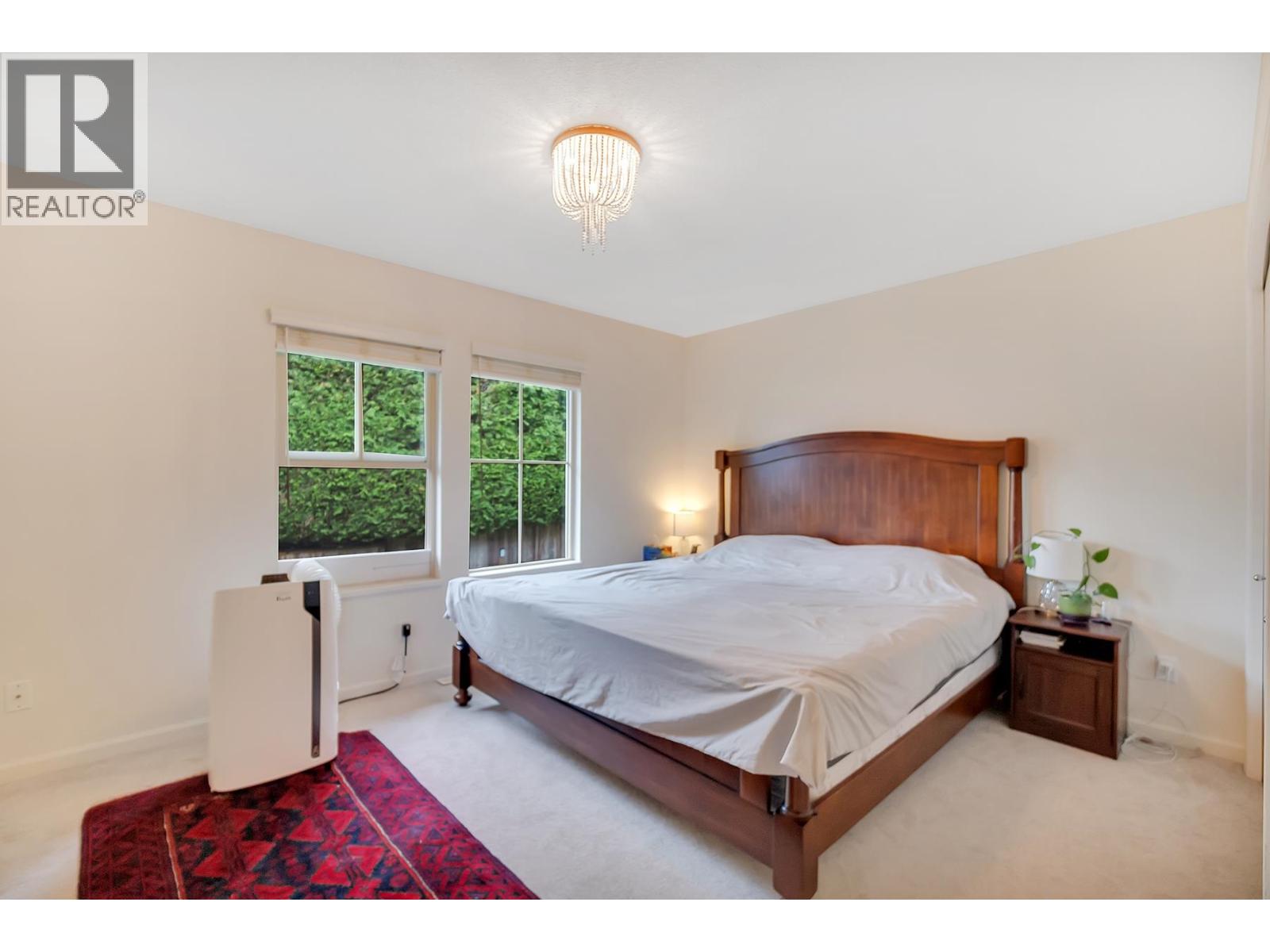 18 1550 LARKHALL CRESCENT, North Vancouver