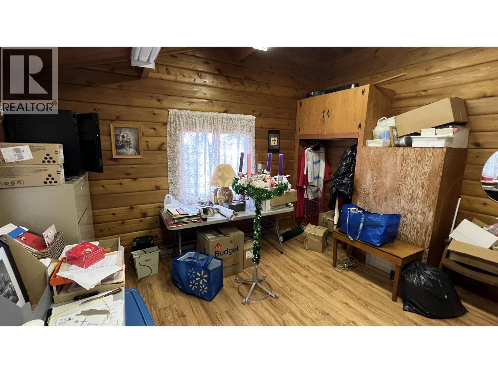 470 EVERGREEN DRIVE - 28