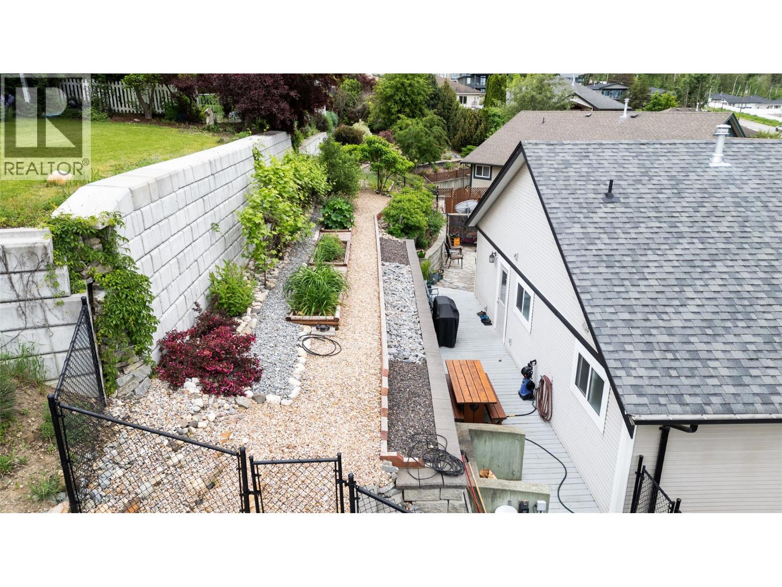 1040 14 Avenue SE, Salmon Arm