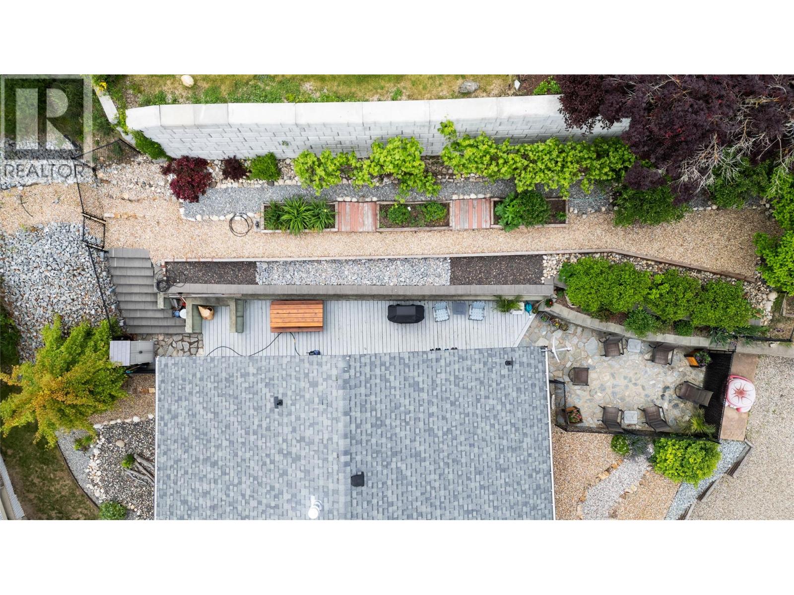 1040 14 Avenue SE, Salmon Arm