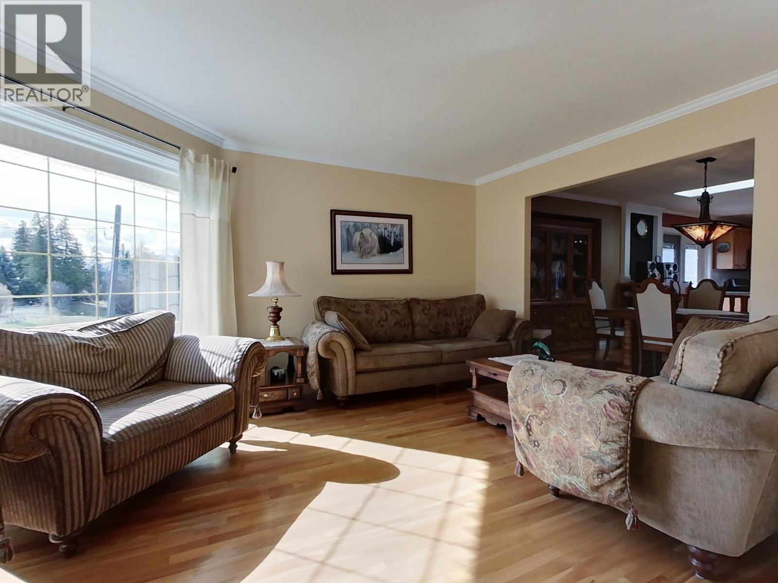 423 6th Avenue S, Creston