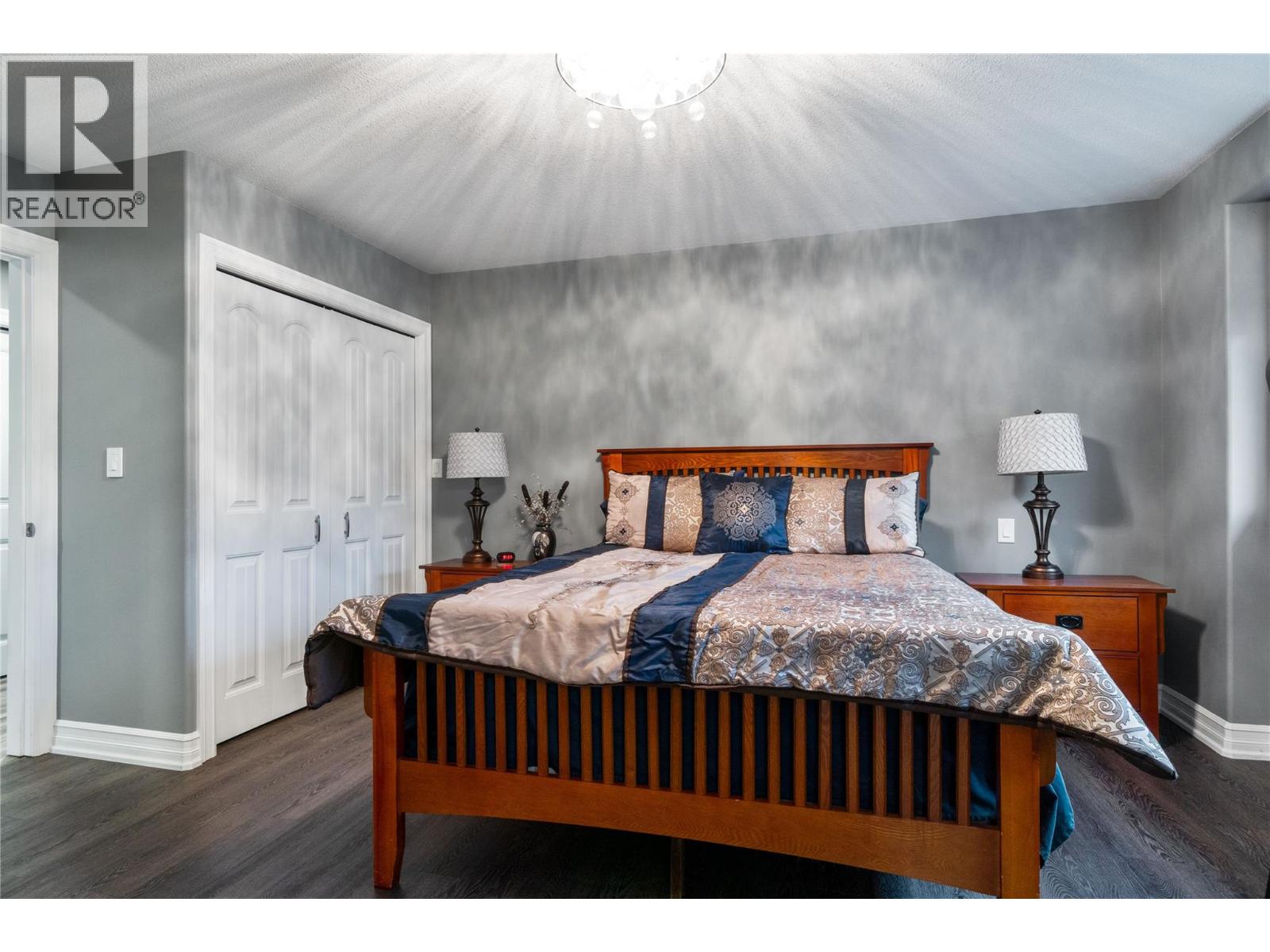 1040 14 Avenue SE, Salmon Arm